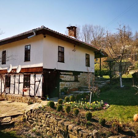 Къща За Гости Ножери Tryavna Extérieur photo