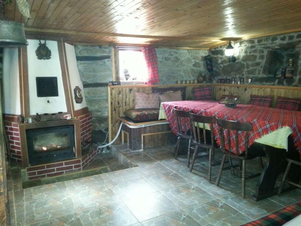 Къща За Гости Ножери Tryavna Extérieur photo